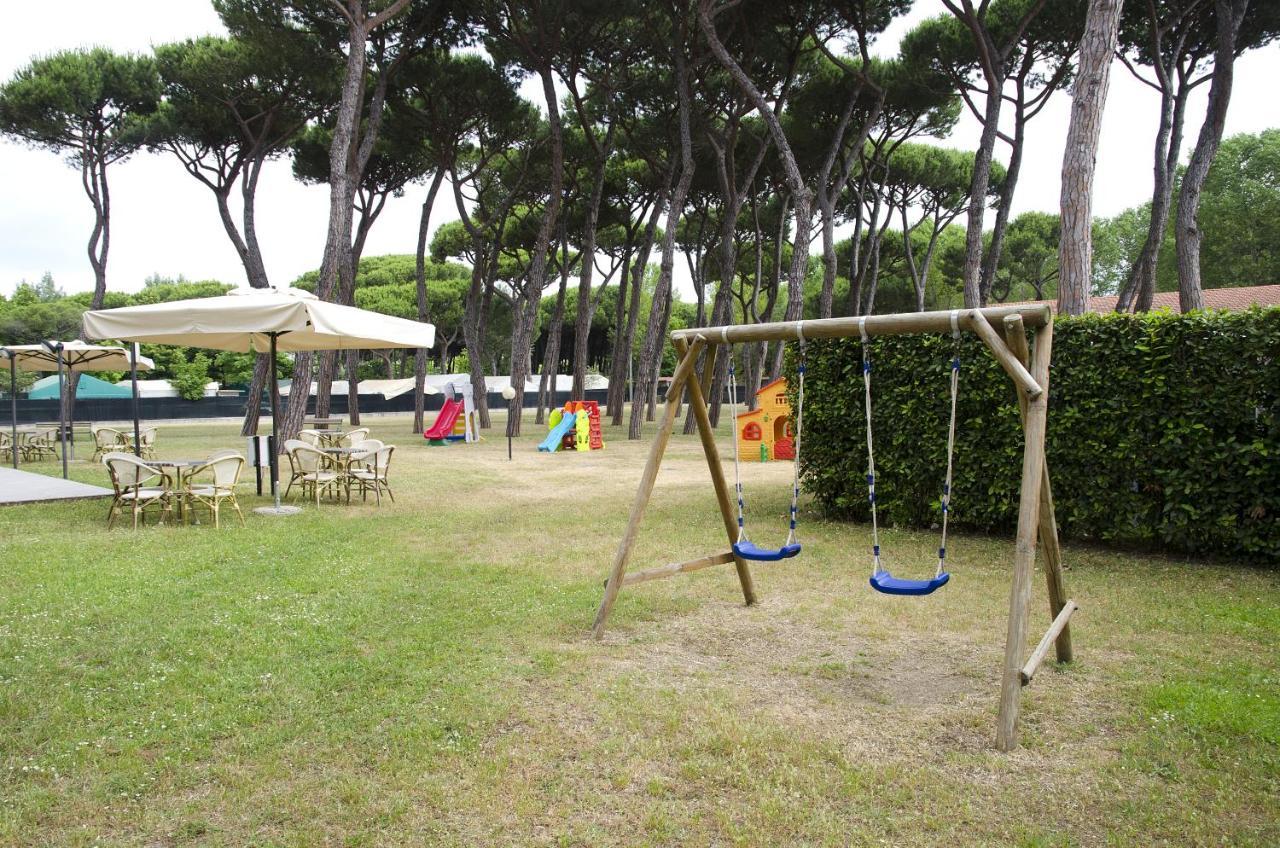 Hotel Casa Per Ferie Il Pioppo à Marina di Massa Extérieur photo