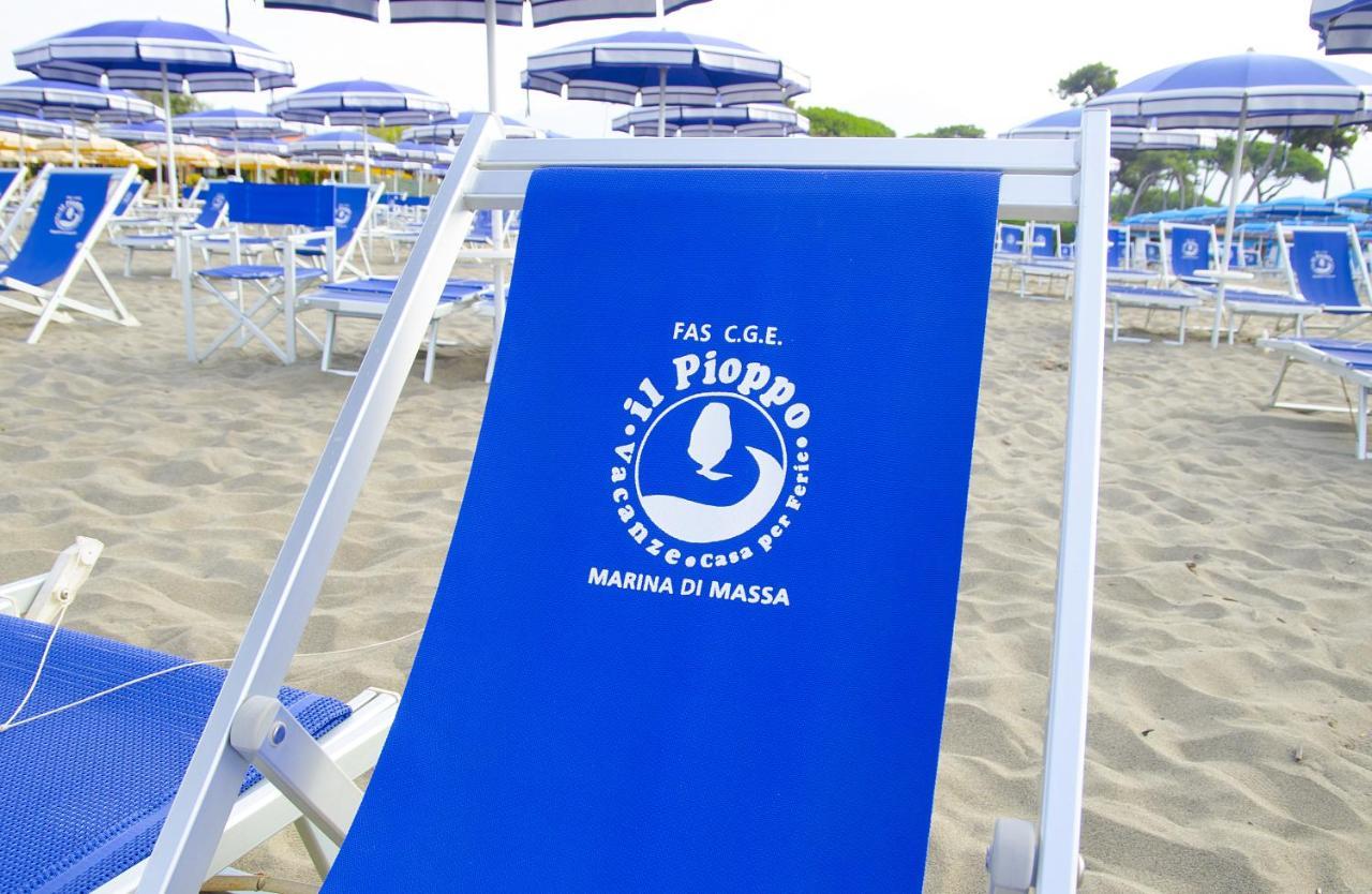 Hotel Casa Per Ferie Il Pioppo à Marina di Massa Extérieur photo